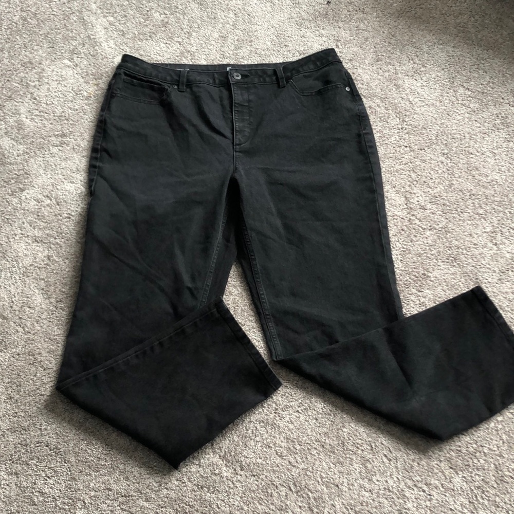 Women's black jeans washed not worn
